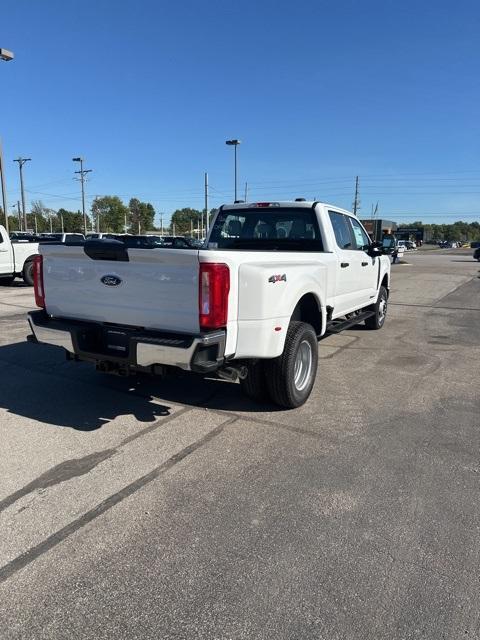 new 2024 Ford F-350 car, priced at $62,090