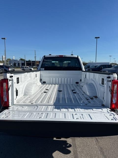 new 2024 Ford F-350 car, priced at $62,090