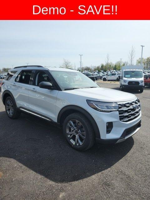 new 2025 Ford Explorer car, priced at $41,085
