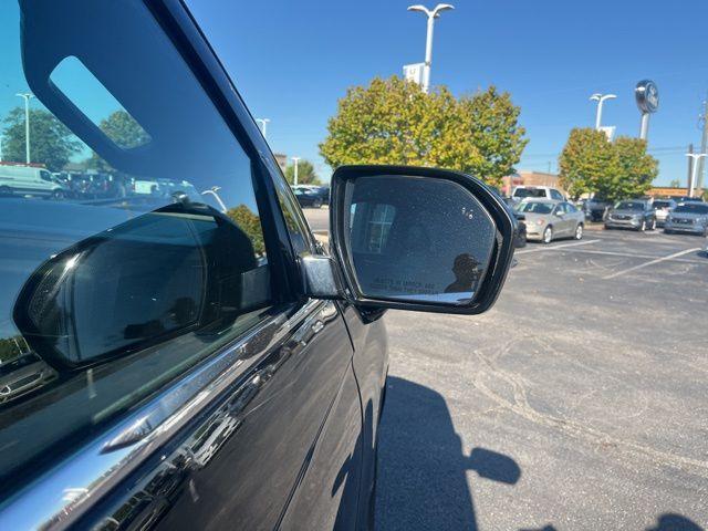 used 2022 Ford Expedition Max car, priced at $53,184