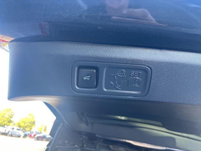 used 2022 Ford Expedition Max car, priced at $53,184