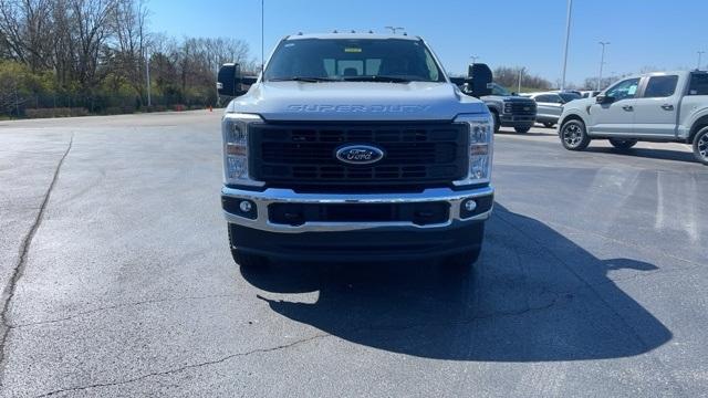 new 2024 Ford F-350 car, priced at $54,185