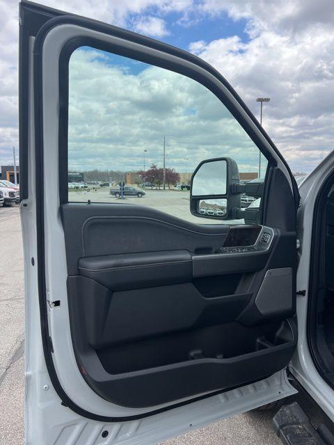 new 2025 Ford F-350 car, priced at $91,490
