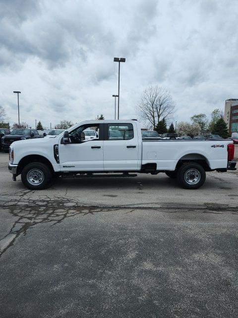 new 2025 Ford F-350 car, priced at $63,845