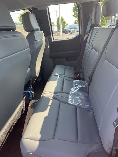 new 2025 Ford F-250 car, priced at $66,053