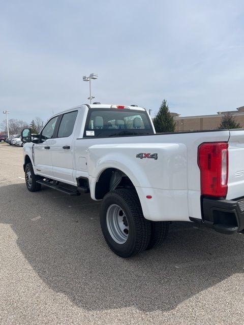 new 2025 Ford F-350 car, priced at $65,010
