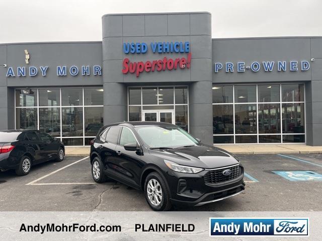 used 2023 Ford Escape car, priced at $20,557