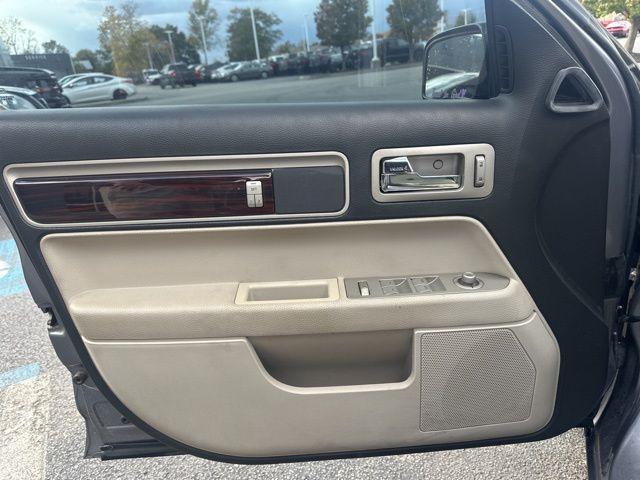 used 2006 Lincoln Zephyr car, priced at $6,995