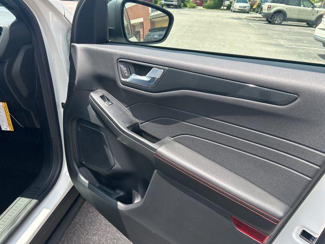 new 2024 Ford Escape car, priced at $31,333