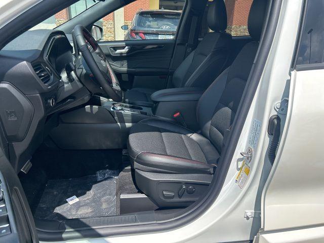 new 2024 Ford Escape car, priced at $31,333