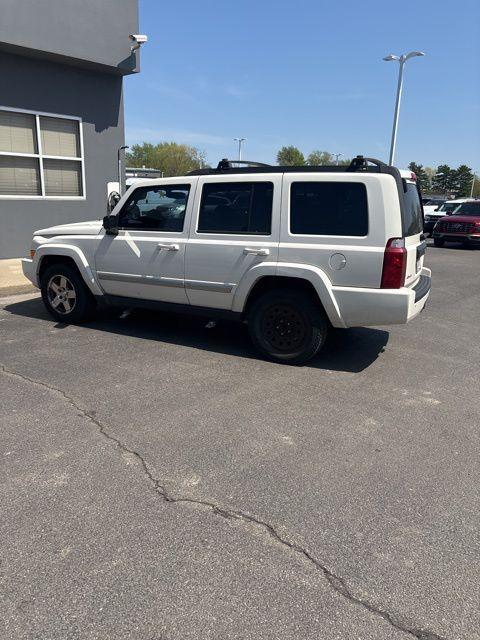 used 2010 Jeep Commander car, priced at $4,995