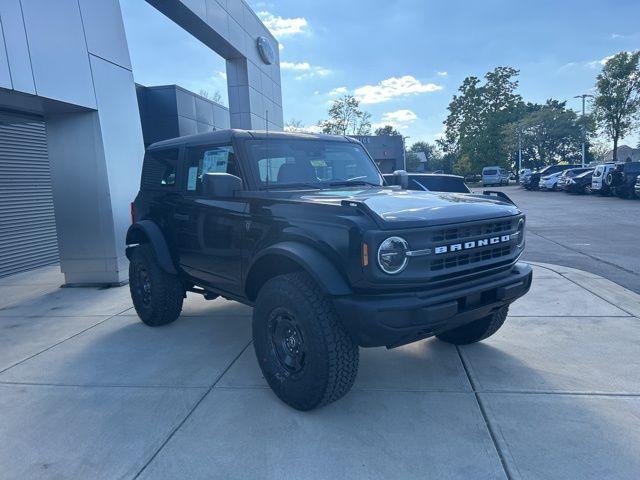 new 2025 Ford Bronco car, priced at $43,702