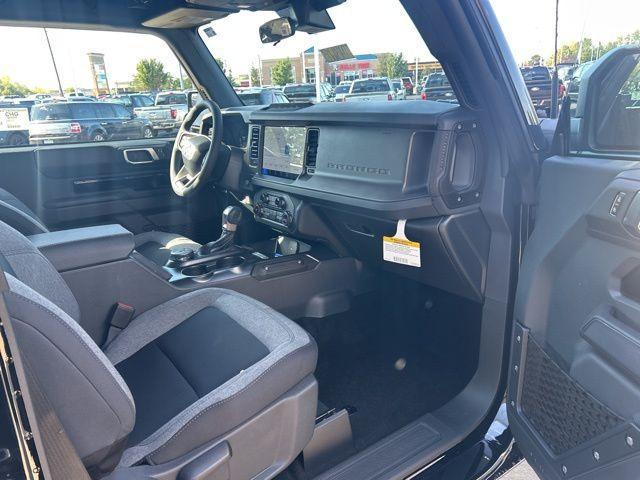 new 2025 Ford Bronco car, priced at $43,702