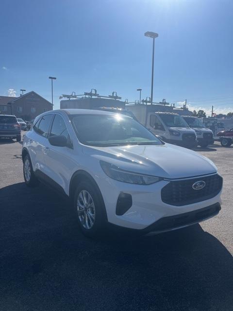 new 2024 Ford Escape car, priced at $28,115