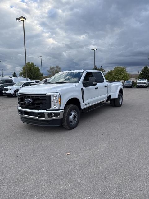 new 2024 Ford F-350 car, priced at $62,705