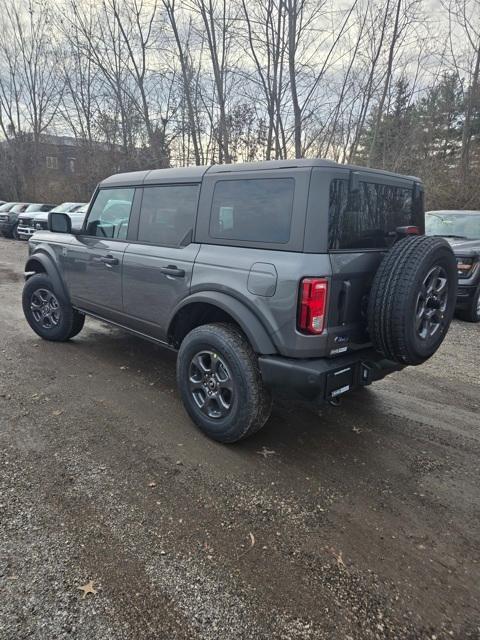 new 2024 Ford Bronco car, priced at $43,718