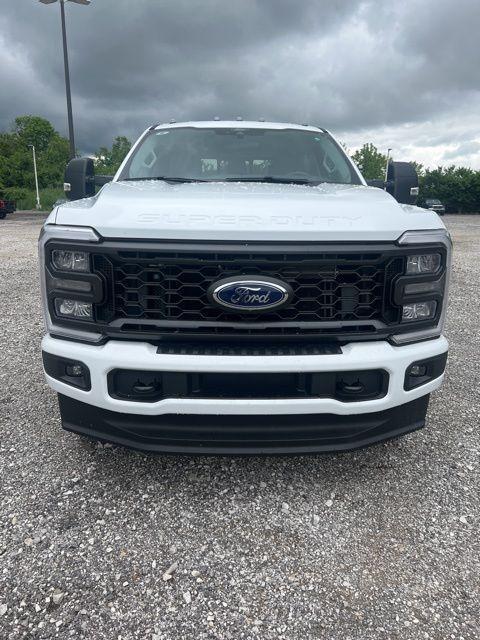 new 2025 Ford F-250 car, priced at $53,650