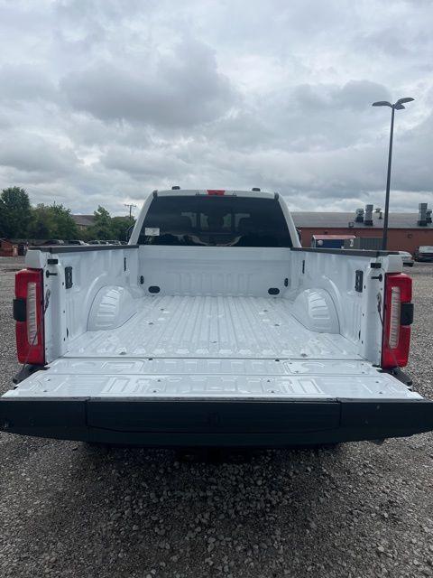 new 2025 Ford F-250 car, priced at $53,650
