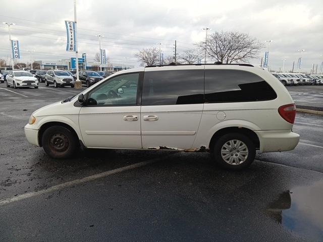 used 2007 Chrysler Town & Country car, priced at $2,300