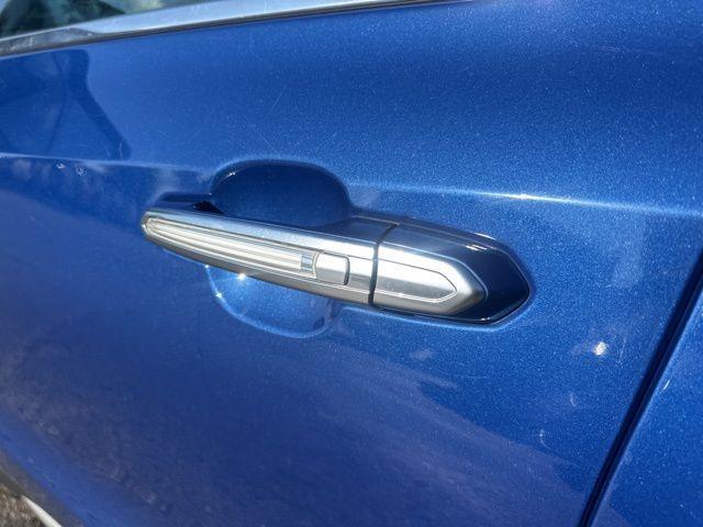 used 2021 Cadillac XT4 car, priced at $13,977