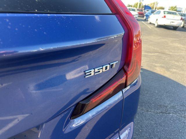 used 2021 Cadillac XT4 car, priced at $13,977