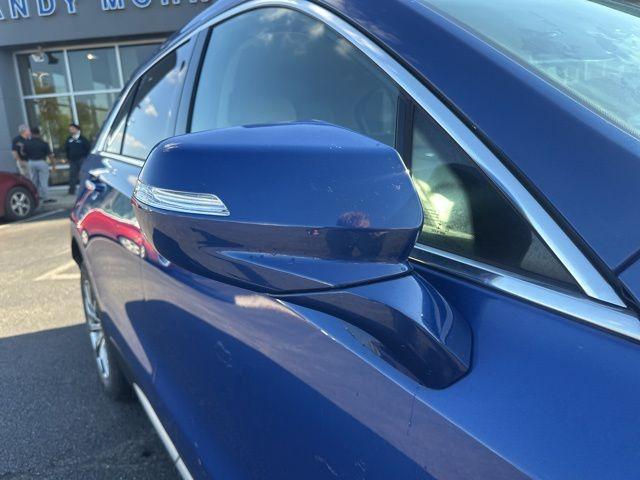 used 2021 Cadillac XT4 car, priced at $13,977