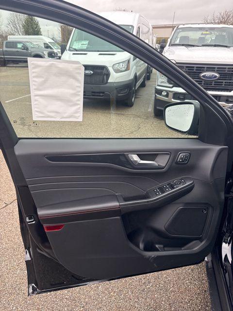 new 2025 Ford Escape car, priced at $32,580