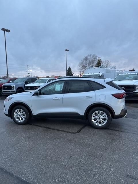 new 2025 Ford Escape car, priced at $29,075