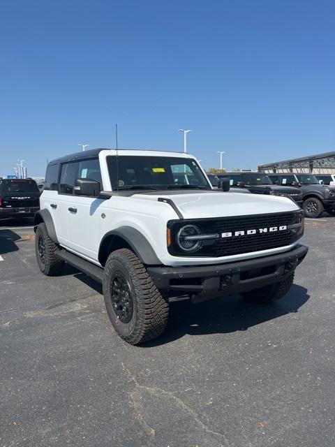 new 2024 Ford Bronco car, priced at $60,186