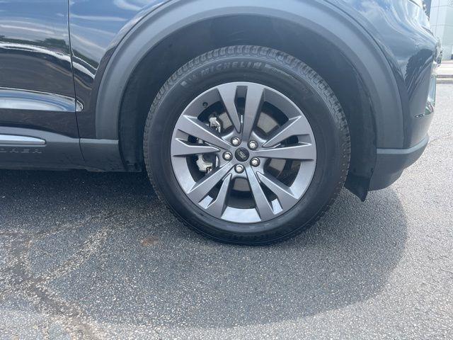 used 2022 Ford Explorer car, priced at $31,237