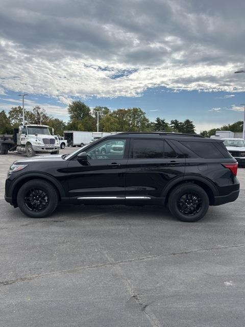 new 2025 Ford Explorer car, priced at $40,549