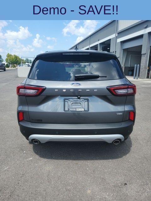 new 2025 Ford Escape car, priced at $31,250