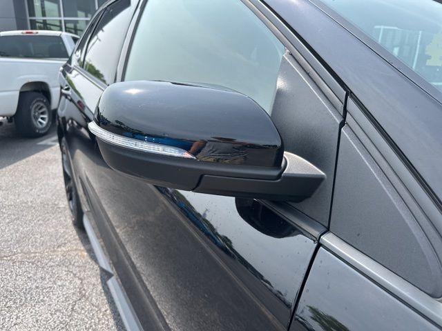 used 2022 Ford Edge car, priced at $34,995