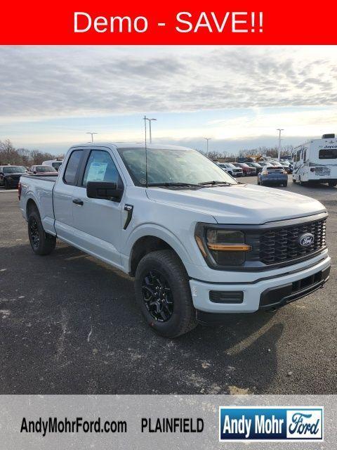 new 2025 Ford F-150 car, priced at $41,557