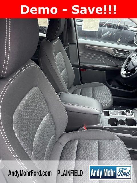 new 2025 Ford Escape car, priced at $26,200