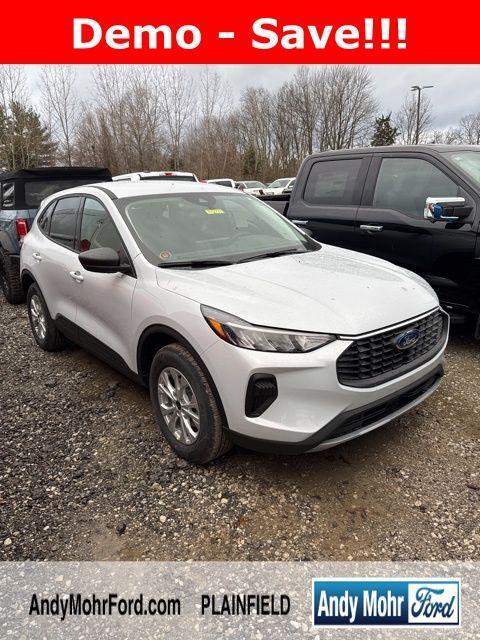 new 2025 Ford Escape car, priced at $26,200