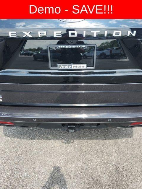new 2025 Ford Expedition car, priced at $65,525