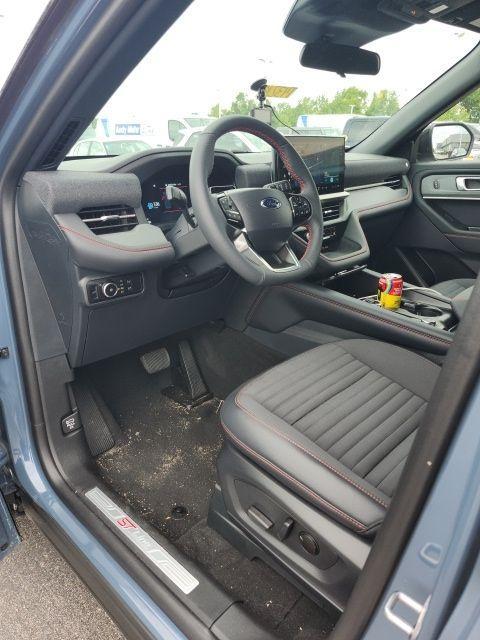 new 2025 Ford Explorer car, priced at $46,705