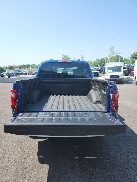 new 2025 Ford F-150 car, priced at $42,952