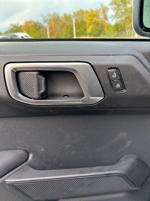 new 2025 Ford Bronco car, priced at $50,695