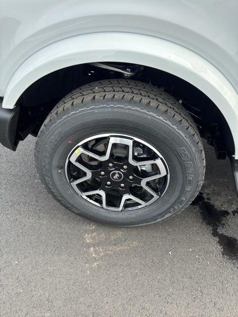 new 2025 Ford Bronco car, priced at $50,695