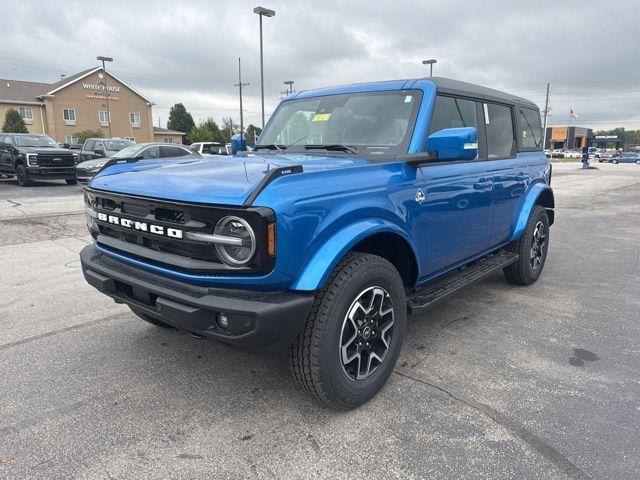 new 2024 Ford Bronco car, priced at $50,363