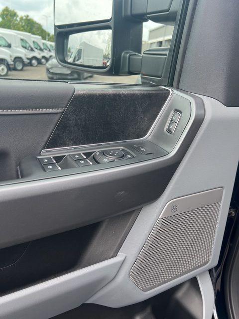 new 2025 Ford F-350 car, priced at $67,775