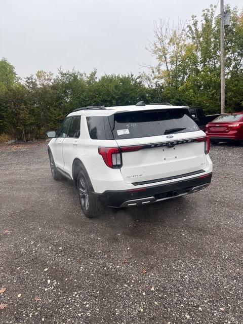 new 2025 Ford Explorer car, priced at $45,400