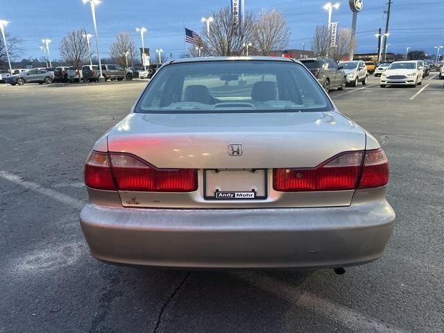 used 2000 Honda Accord car, priced at $4,600