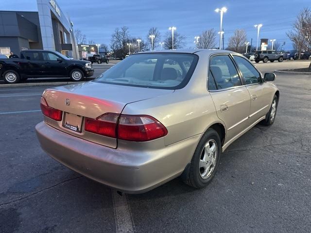 used 2000 Honda Accord car, priced at $4,600