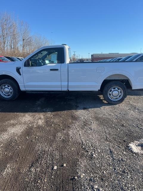 new 2025 Ford F-150 car, priced at $33,095