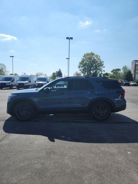 new 2025 Ford Explorer car, priced at $57,355