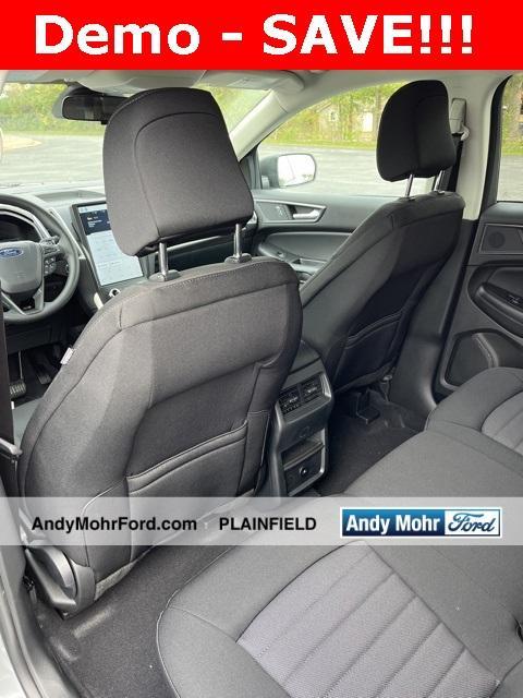 new 2024 Ford Edge car, priced at $30,100