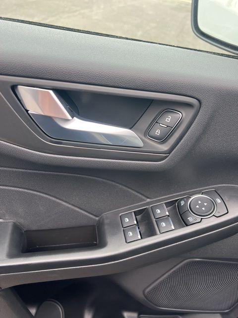 new 2025 Ford Escape car, priced at $31,118